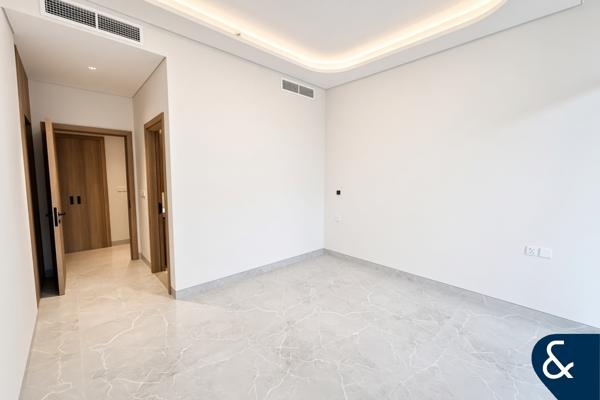 Community Views | High Specification | Vacant