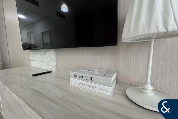 Luxurious Studio | Golf Views | Furnished