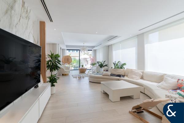 3BR Large | Upgraded & Extended | Must See