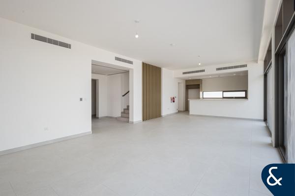 4 BEDROOM | CORNER UNIT | BRAND NEW