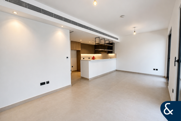 Internal | Opposite Pool & Park | 3 Bedrooms