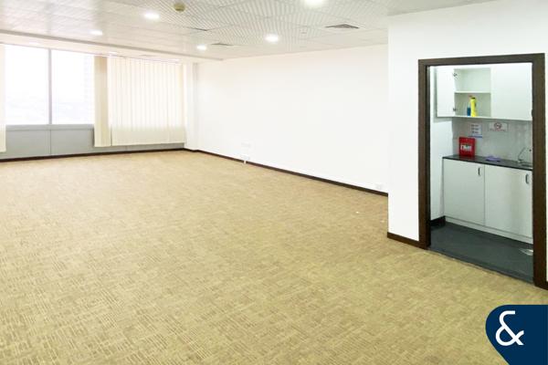 Fitted Office | Gold Tower | JLT