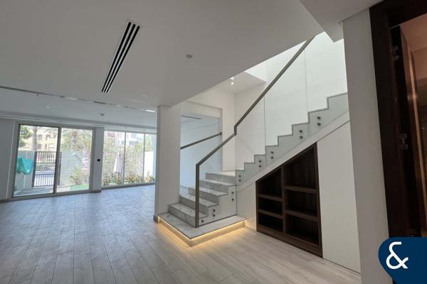 4BHK + Maid | Fully Renovated | Luxury Home