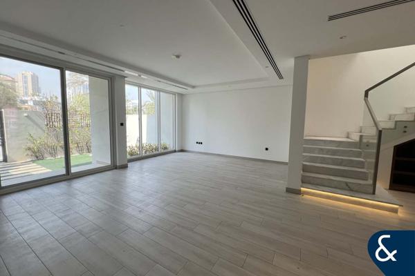 4BHK + Maid | Fully Renovated | Luxury Home