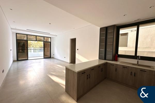 Vacant | Park Backing | 4 Beds Plus Maids
