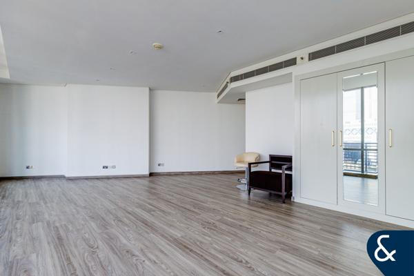 Studio | Upgraded | DIFC Views | 1 Bath