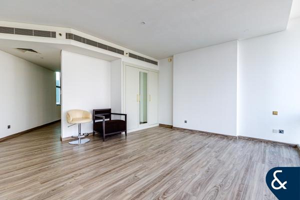 Studio | Upgraded | DIFC Views | 1 Bath