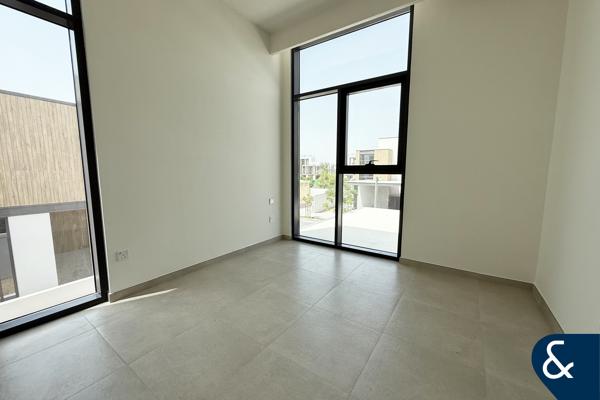 Al Ranim 2 | 4 bed + Maids | Great Location