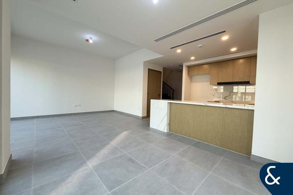 Single Row | Four Bedrooms | Vacant Now