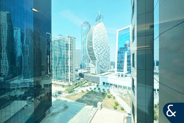 Vacant Now | Ontario Tower | 2 Parking Space