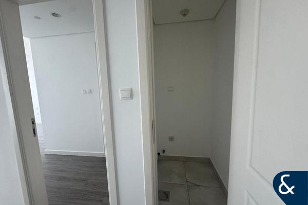 1BHK Unfurnished | Park One | JVT | Vacant