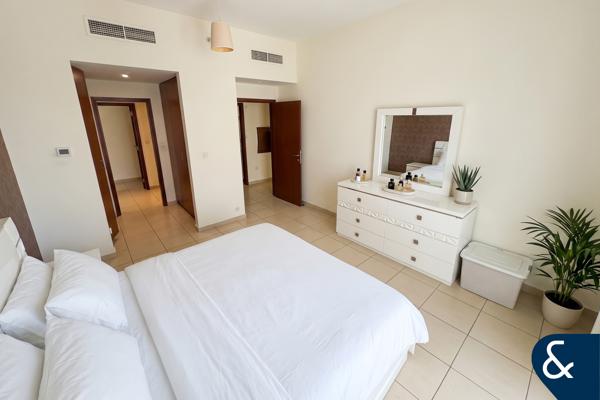Large Layout | Low Floor | Partial View