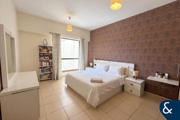 Large Layout | Low Floor | Partial View