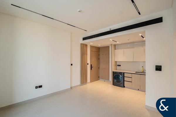 1BR+Study | Corner Unit | High ROI | Vacant