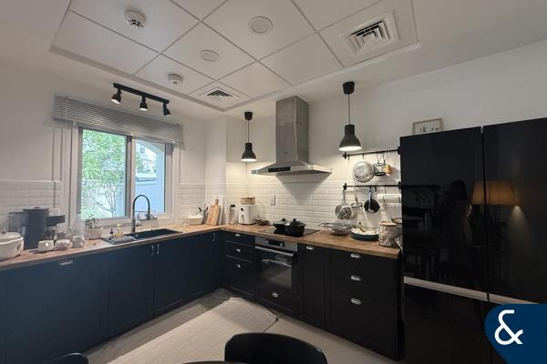 Fully Upgraded | 3 beds | maids | Casa Viva