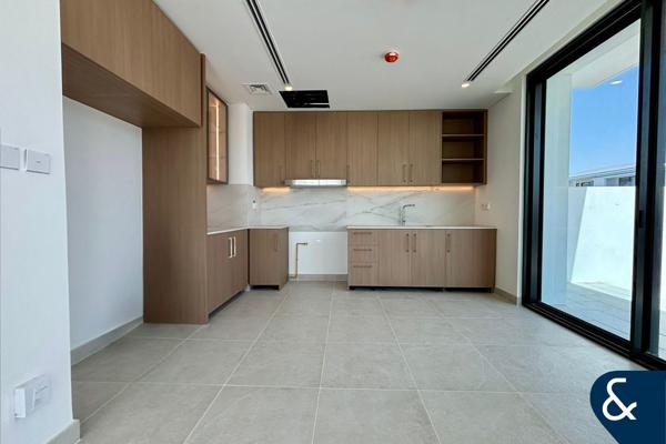 Brand New | True Corner Unit | Single Row