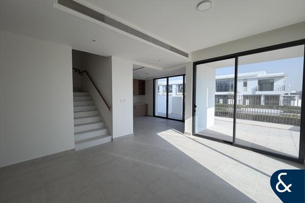 Brand New | True Corner Unit | Single Row