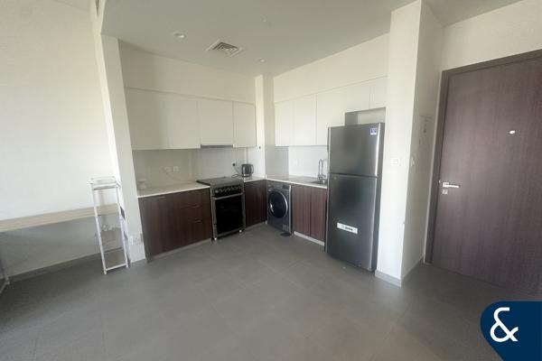 1 Bed | High Floor | Vacant | Park View