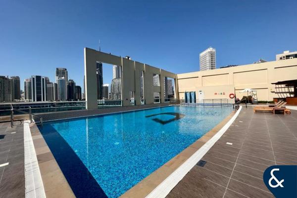 Large One Bed | Furnished | Vacant Now