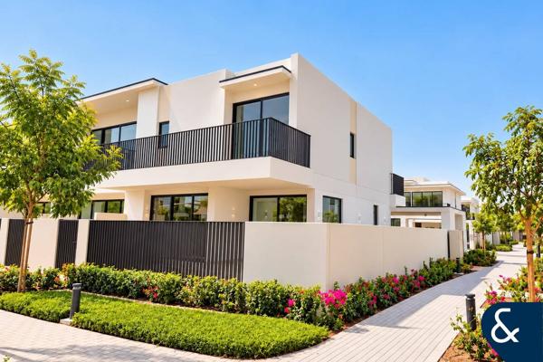Park Backing | Ready Now | Premium Location