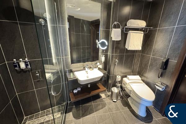 Views across Palm | One Bedroom | High Floor