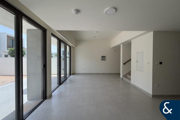 Brand New Unit | Corner Kitchen | 3 Bedrooms