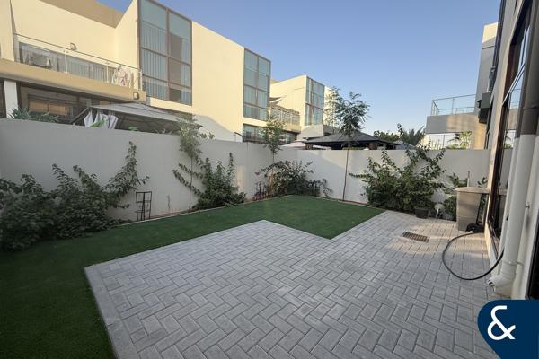 4 Bed Townhouse | Back to Back | Landscaped
