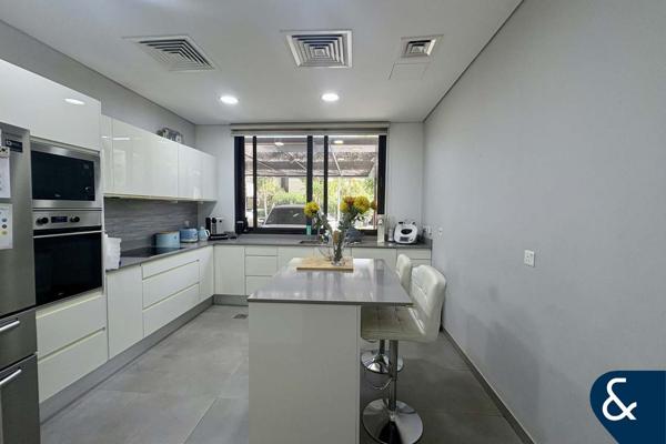 THL | Vacant On Transfer | Single Row | 4 Bed