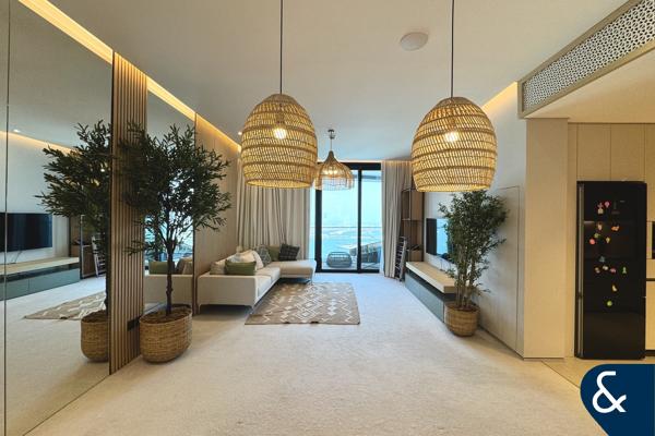 Panoramic Sea-View | Custom Design | Vacant