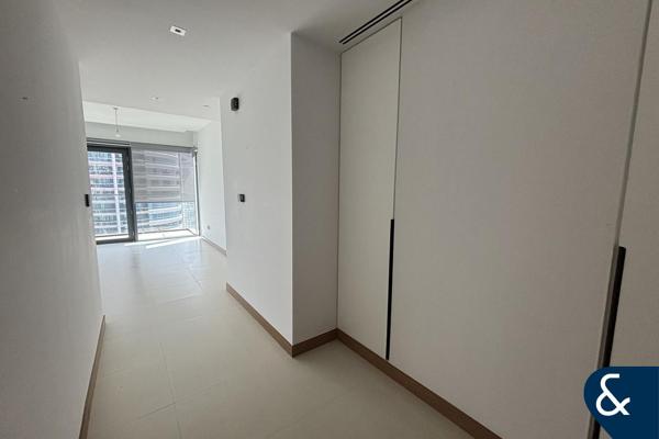 High Floor | Unfurnished | Vacant | Modern