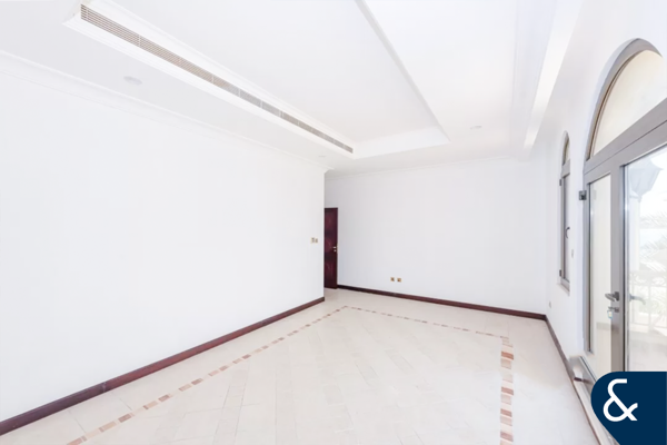 Tip Villa | Semi Upgraded | Extended Plot