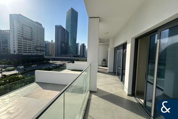 2 Bed | Unfurnished | Sol Bay | 1,339 Sqft