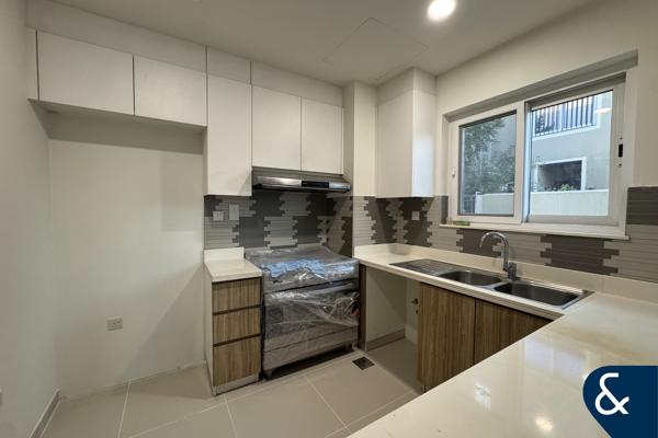 Upgraded Carport | Single Row | Close to Pool