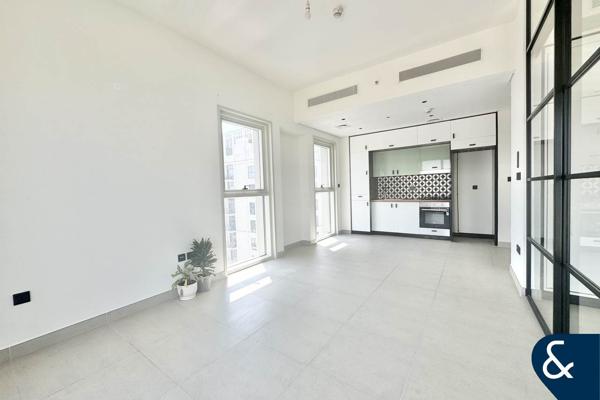 Vacant Now | Unfurnished | High Floor