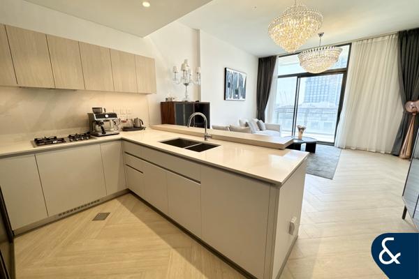 Exclusive | Modern Finish | Large Layout