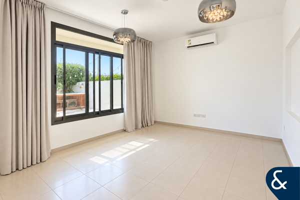 Upgraded | Vacant | Large Plot | Single Row