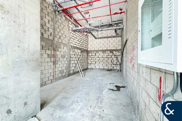 Residential Area | High Footfall | Lagoon