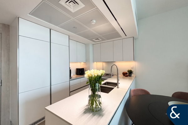 FULLY FURNISHED | HIGH FLOOR | CALL TO VIEW