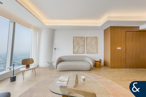 Furnished | Vacant | Marina & Island Views