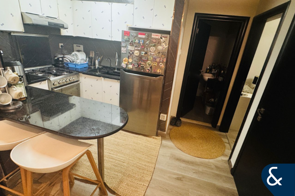 1 bedroom | Vacant On Transfer | Furnished