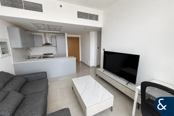 Spacious 2 Bed | Large Balcony | Vacant