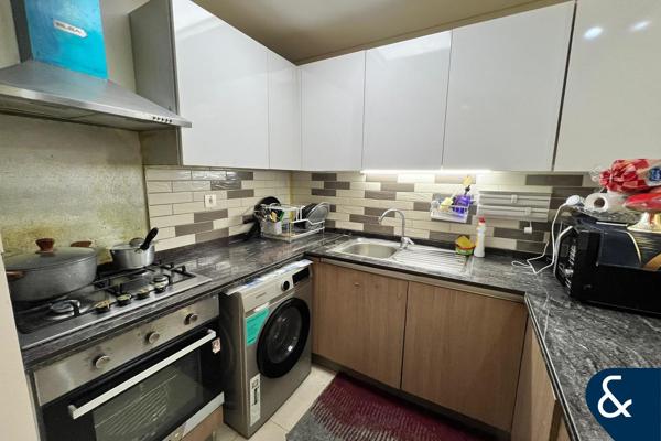 2 Bedroom Apartment | High Floor | V.O.T