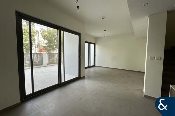 OPPOSITE POOL + GYM | LANDSCAPED | VACANT