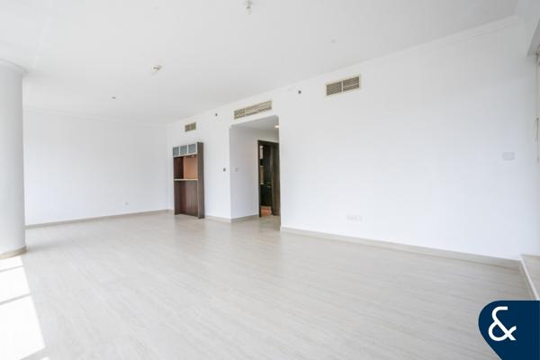 Upgraded | Marina Views | Vacant on Transfer