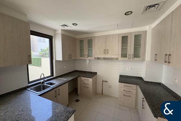 Single Row | Desert Backing | 4 Bed+Maid