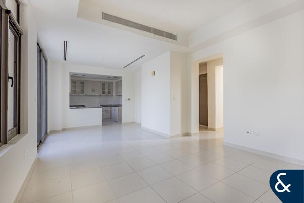 Single Row | Desert Backing | 4 Bed+Maid