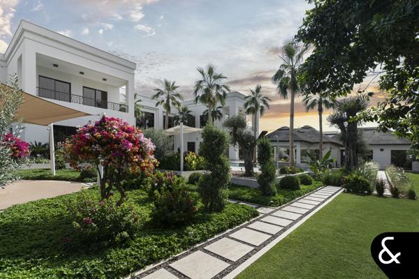 Large Plot | High end Finishes | Guest House
