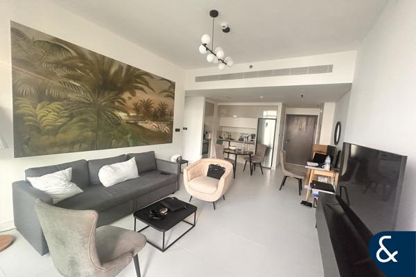 Amazing Palm View | Large Layout | Vacant