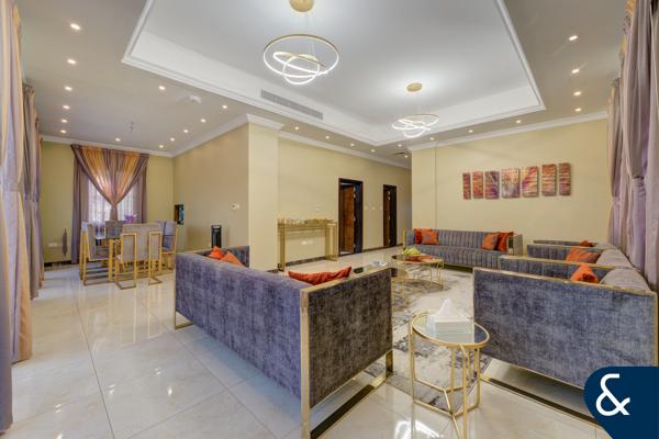 5 Beds | Park Facing And Backing | Custom