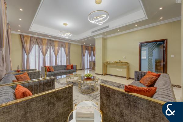 5 Beds | Park Facing And Backing | Custom